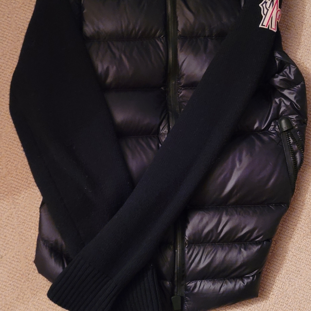 MONCLER GRENOBLE CARDIGAN TRICOT DOWN JACKET